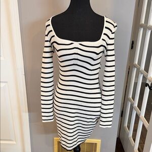 H&M Striped Long-Sleeve Bodycon Dress - White/Black size M